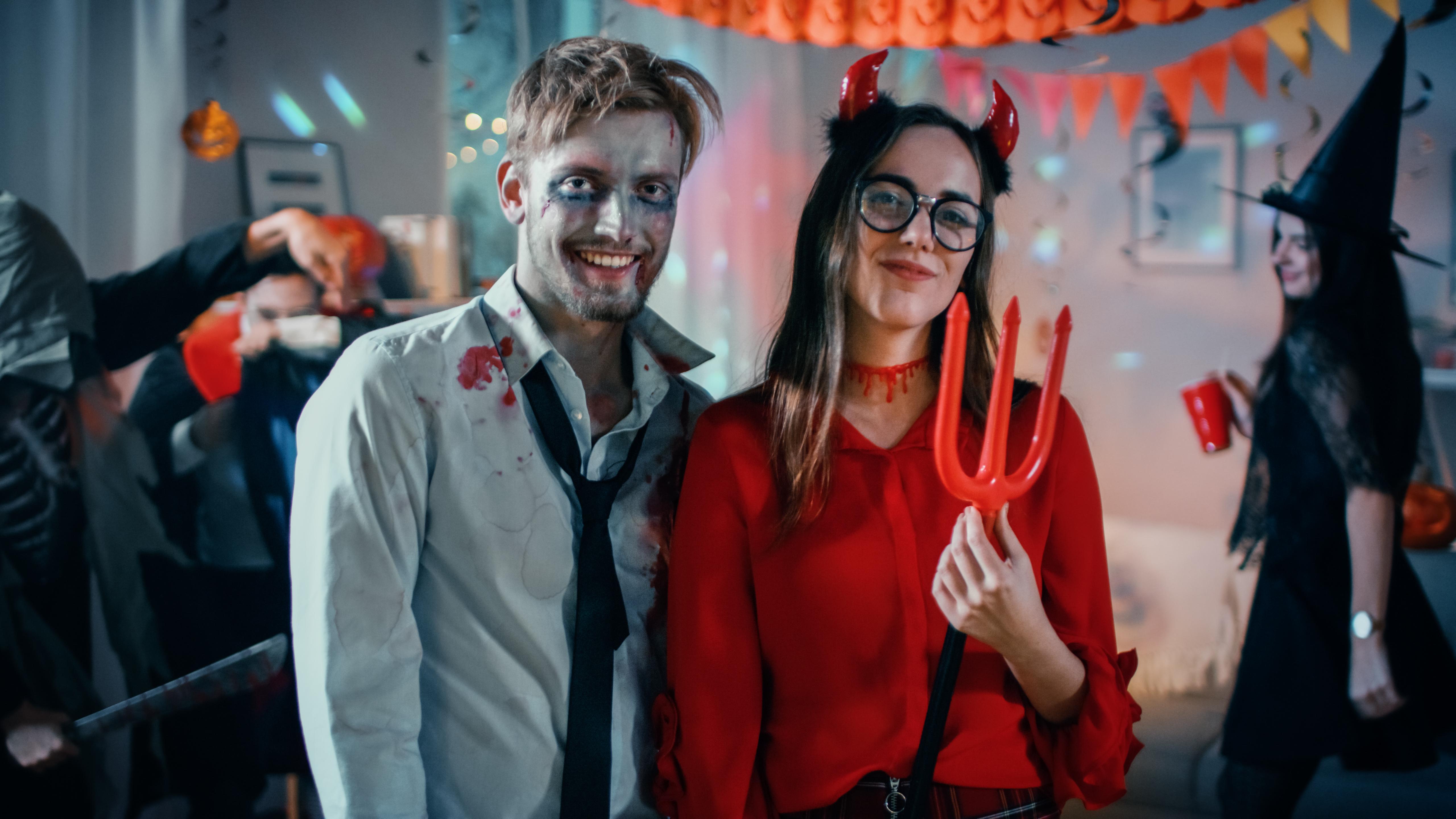 Phone Tap: Vito & Vino Costume Security — Now Decatur