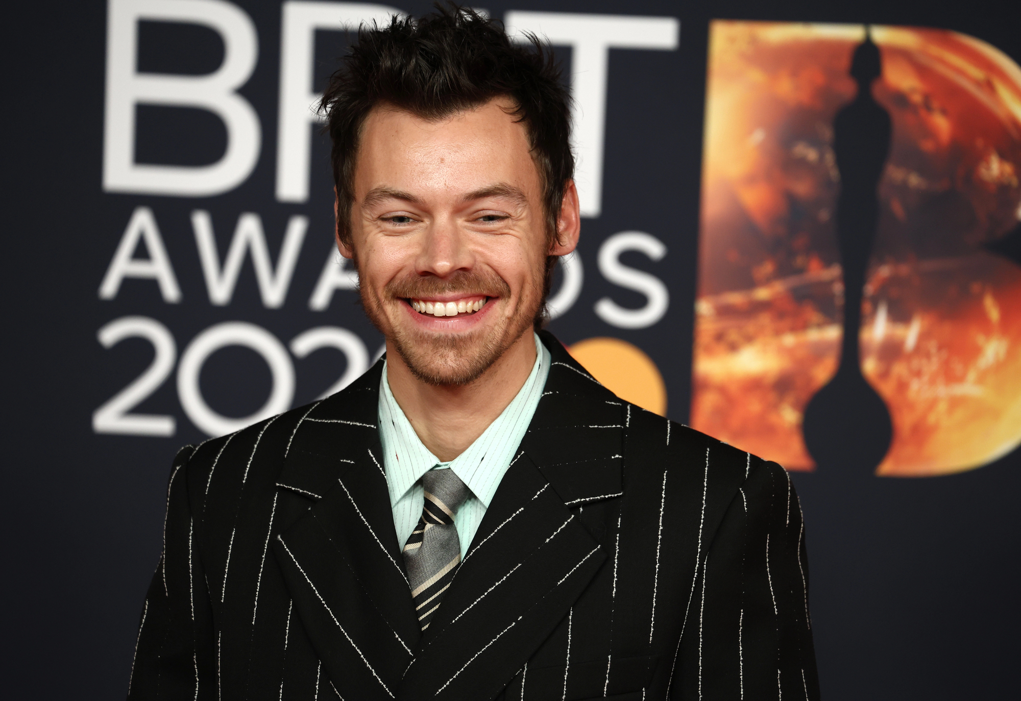 Harry Styles Surprises Engaged Fans With Role in ‘Coming Up Roses’ Video — Now Decatur